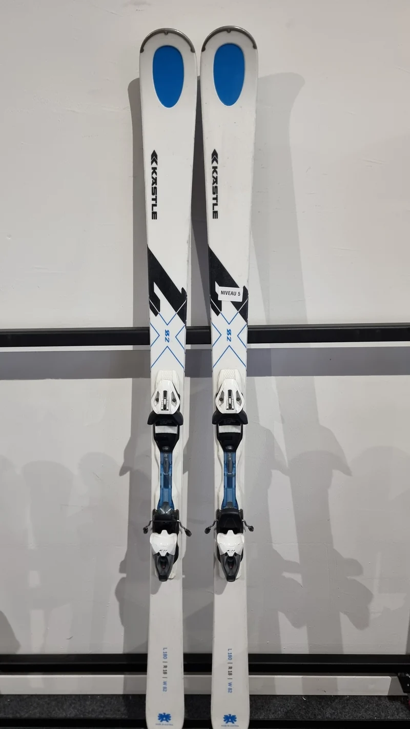 Kastle LX82 180cm