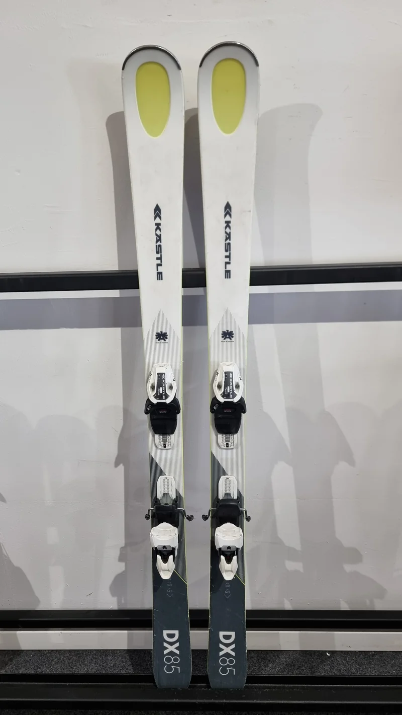 Kastle DX85 160cm