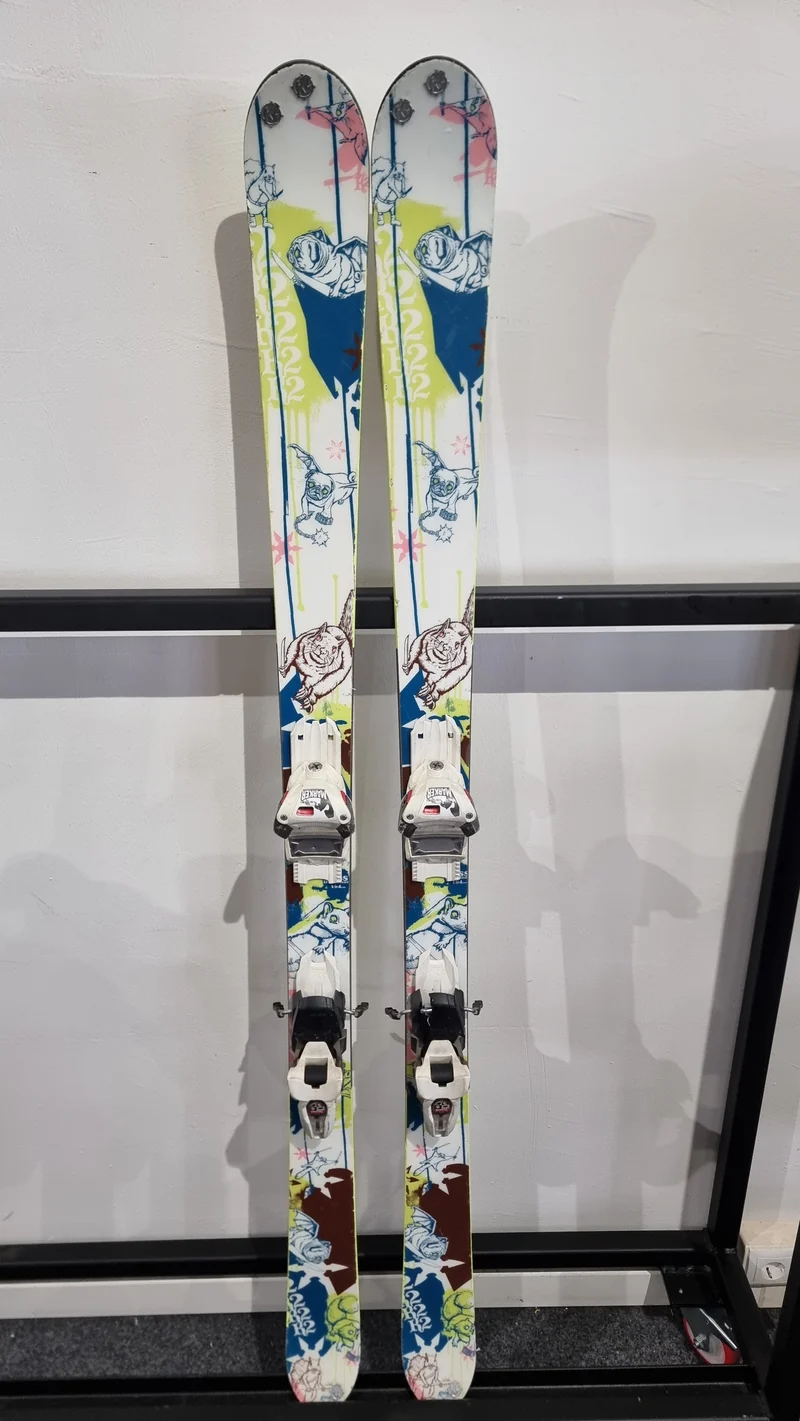 K2 MissDemeanor 164cm