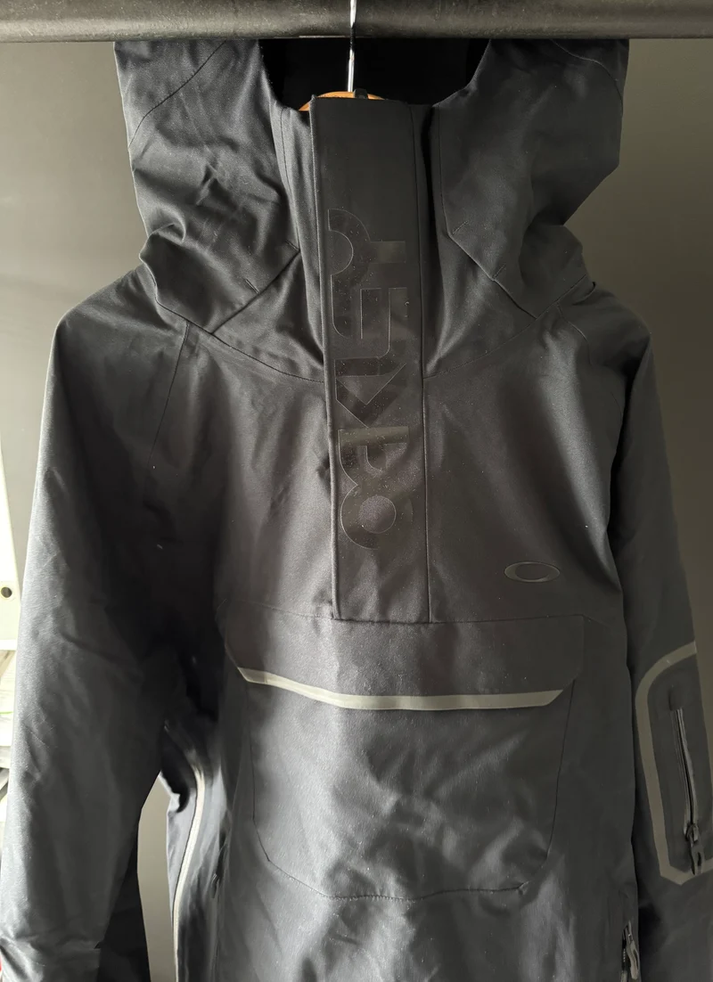 Oakley Anorak Shell Wintersportjas – Maat M – Zo goed als nieuw - Nieuwprijs 190 EUR