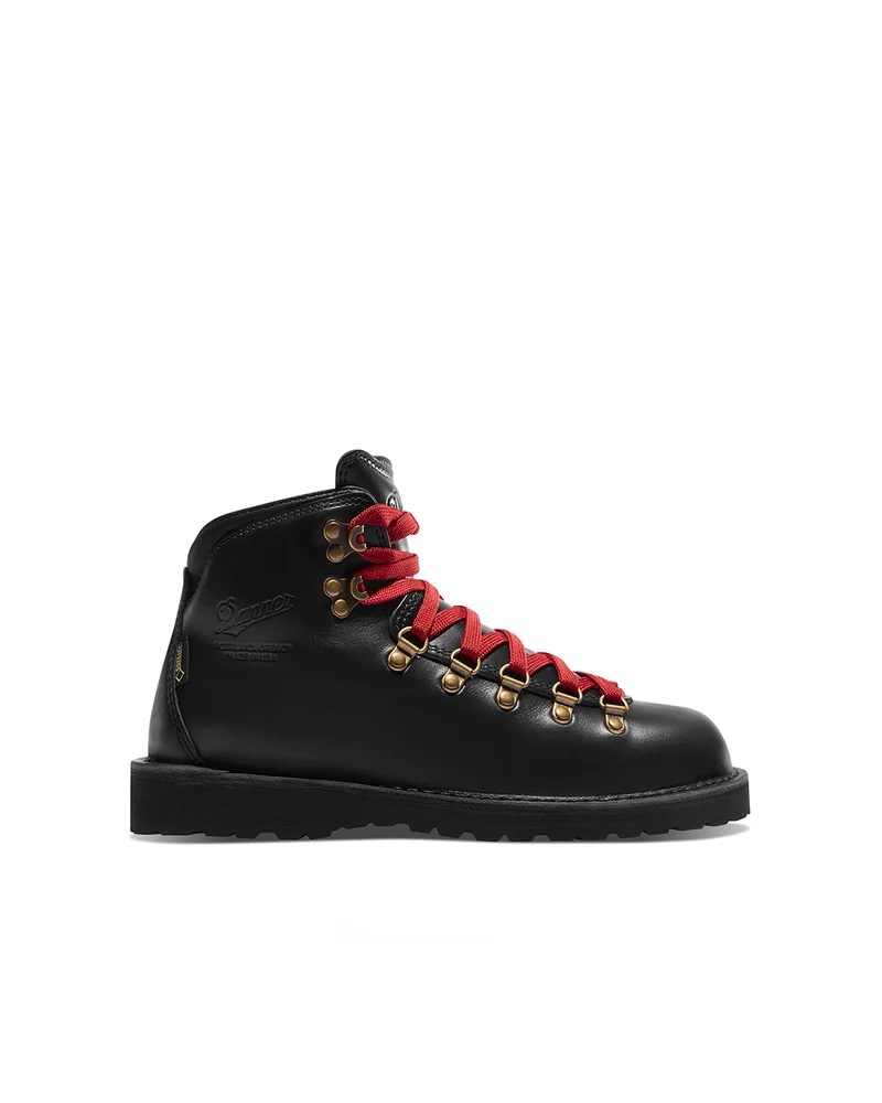 Danner Women's Mountain Pass Black