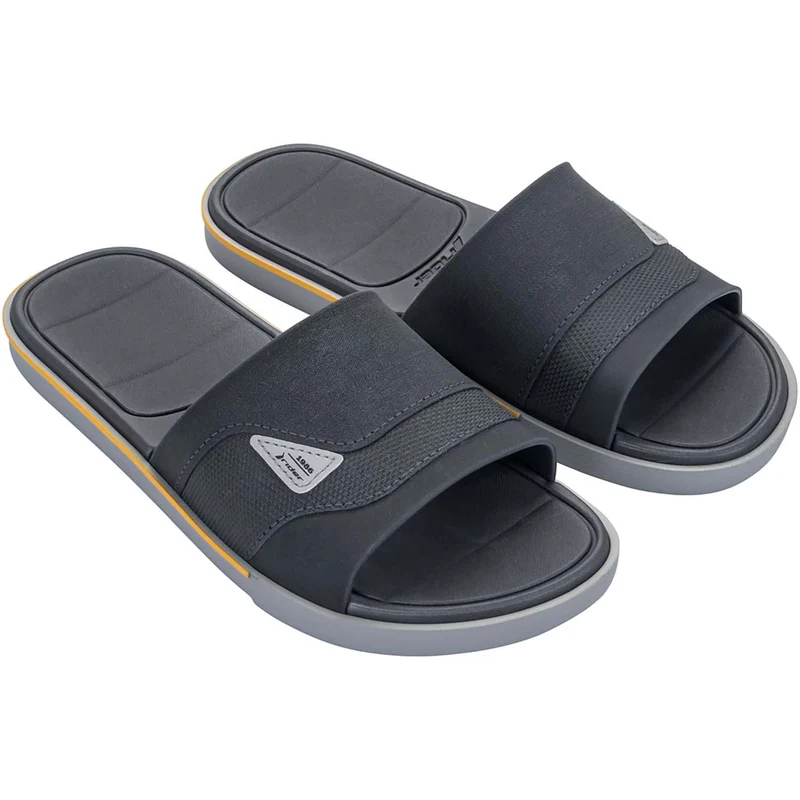 Spin slippers