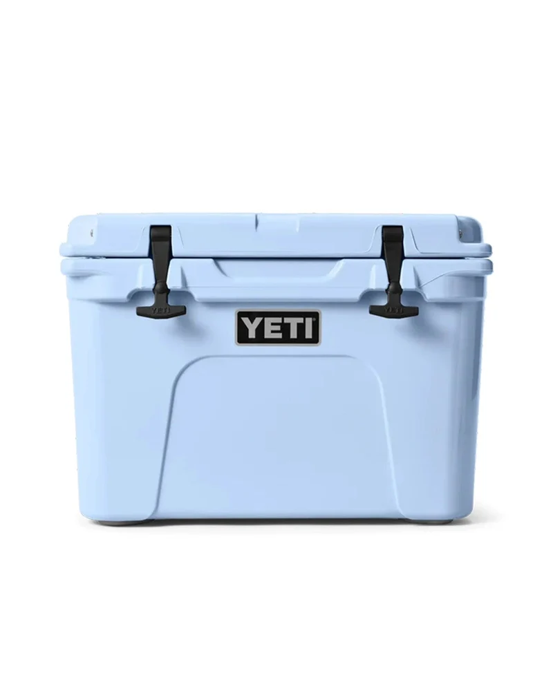 Yeti Tundra 35 Cooler Light Blue