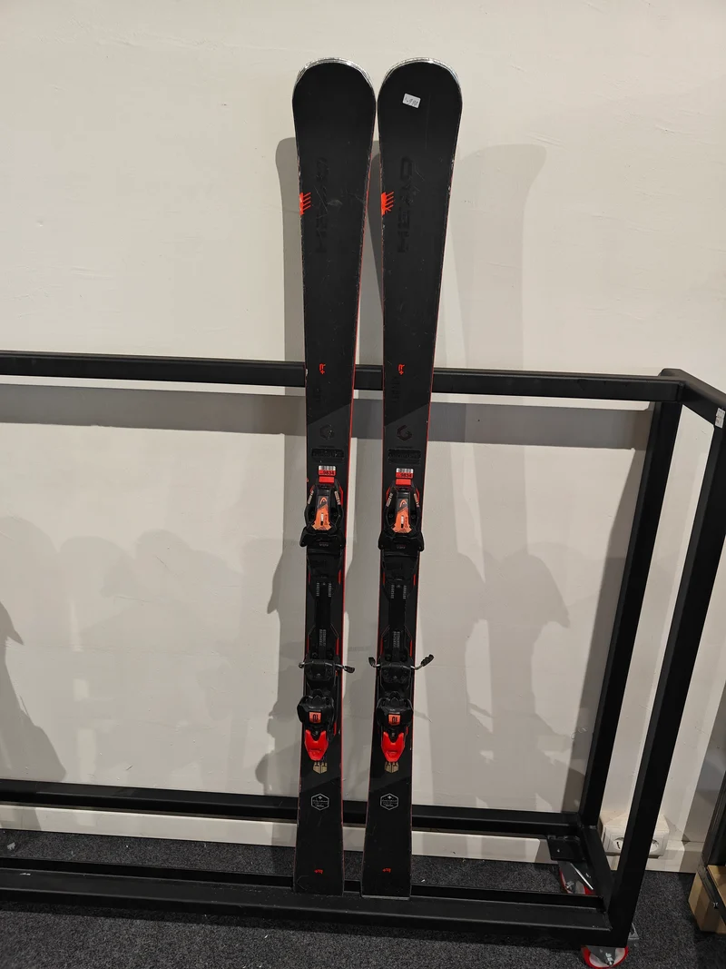 Head legacy swiss limited edition 163cm