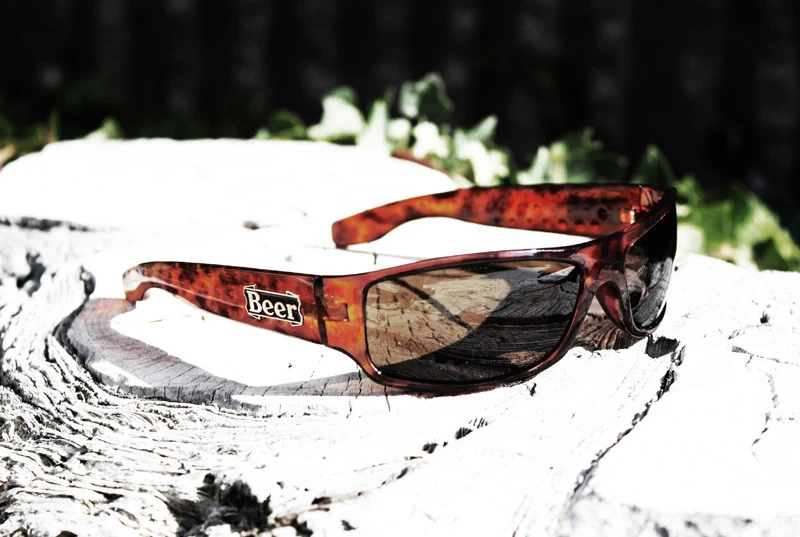 "Ten At Two" Sunglasses (Tort)
