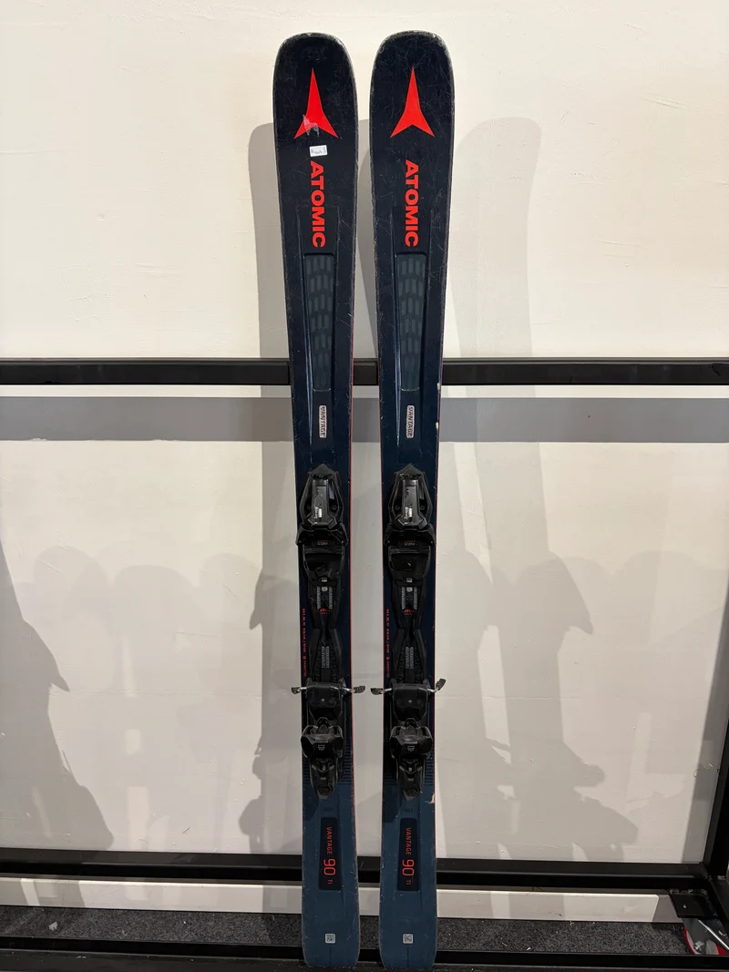 Atomic Vantage 90 TI 161cm