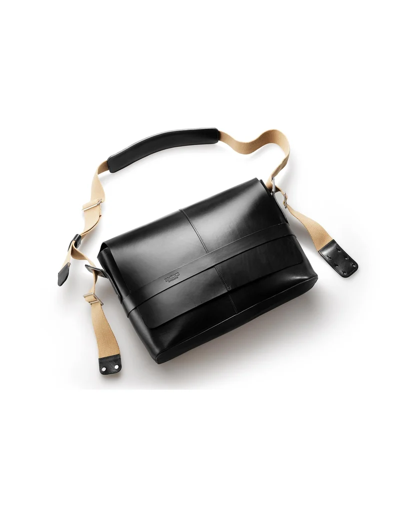 Brooks BARBICAN Shoulder Bag 13L 全黑色